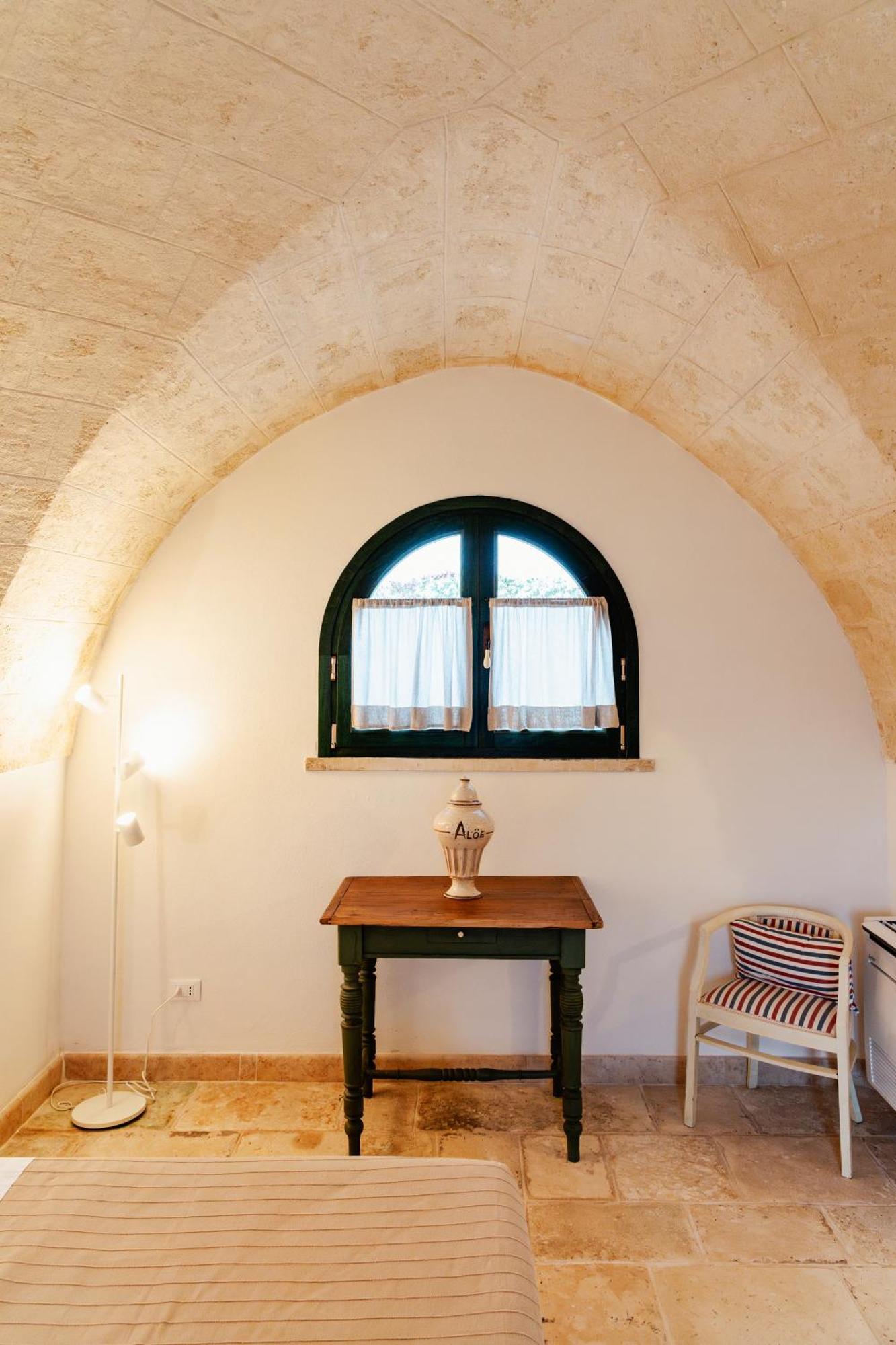 Masseria Gorgognolo Bed & Breakfast Ostuni Exterior photo