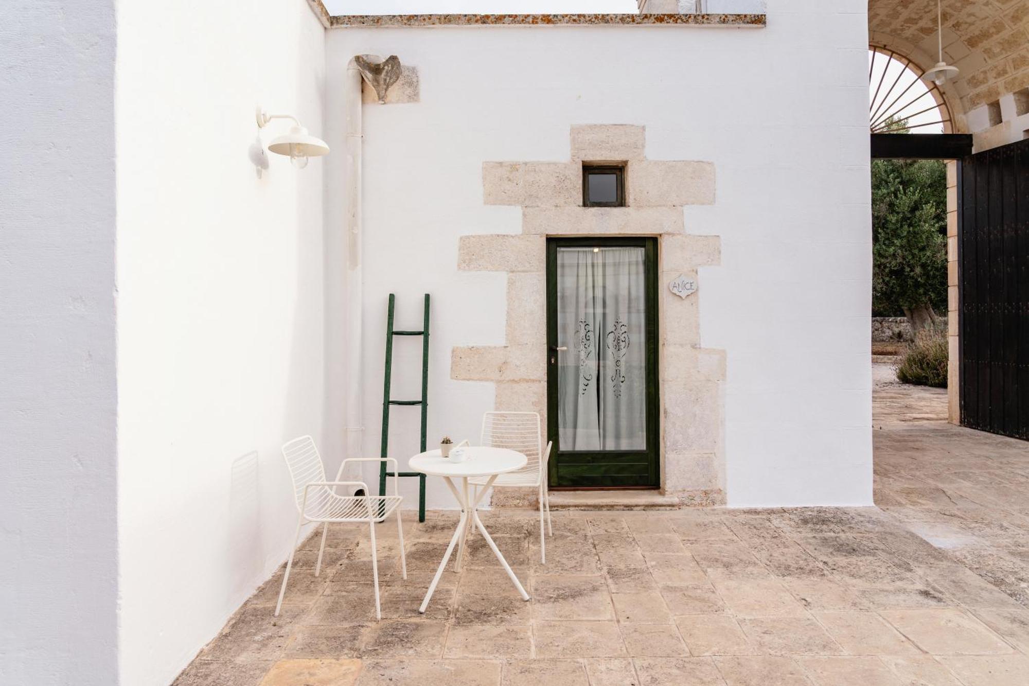 Masseria Gorgognolo Bed & Breakfast Ostuni Exterior photo